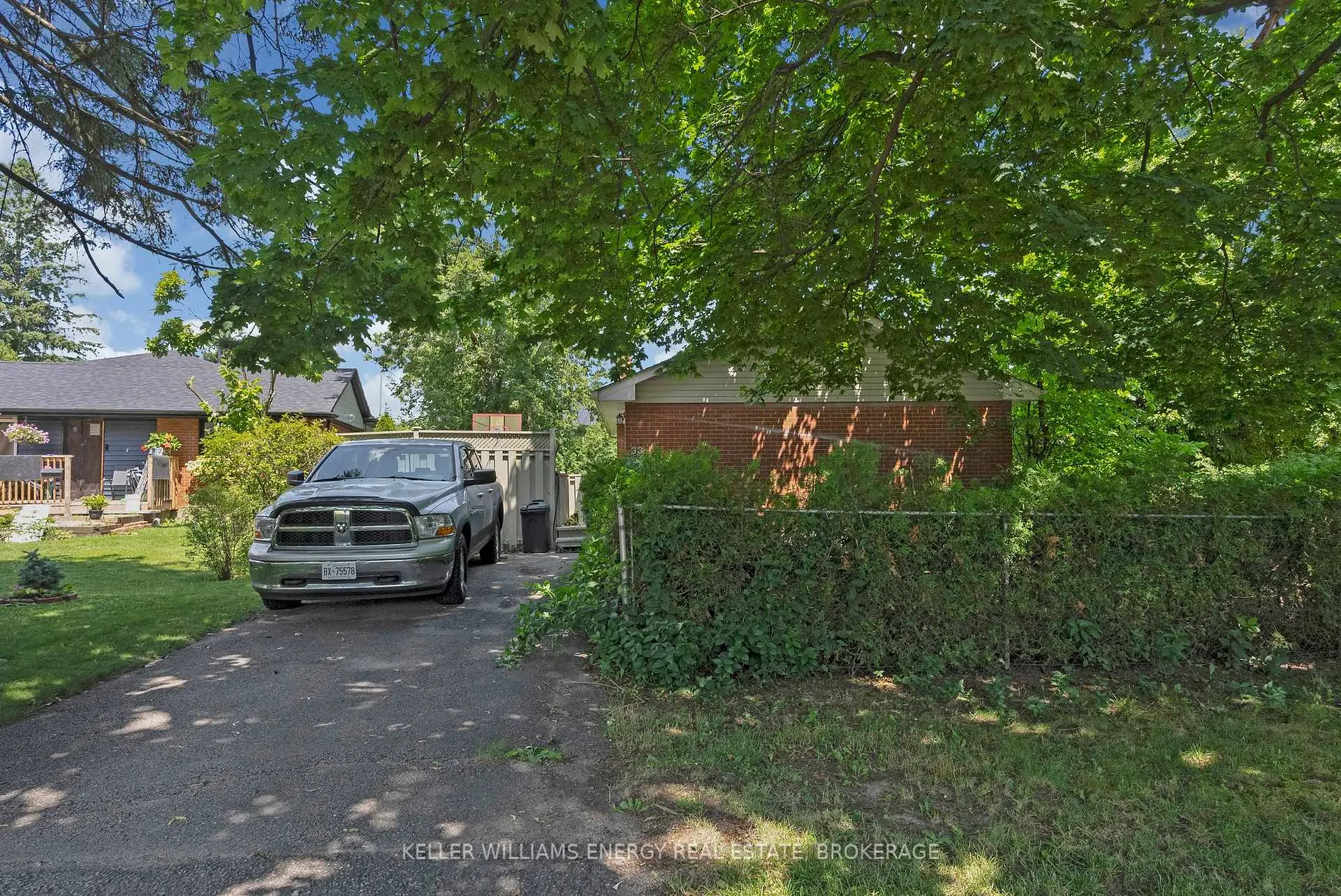 Photo 24 of 33 Beatty Road, Ajax, Central — HOMEH