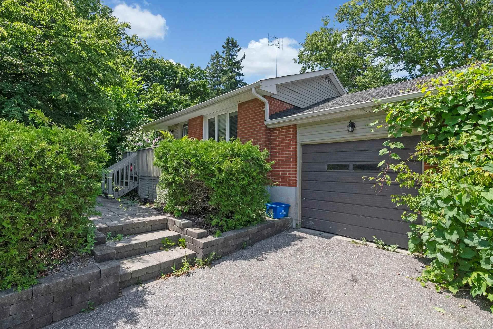 Photo 27 of 33 Beatty Road, Ajax, Central — HOMEH