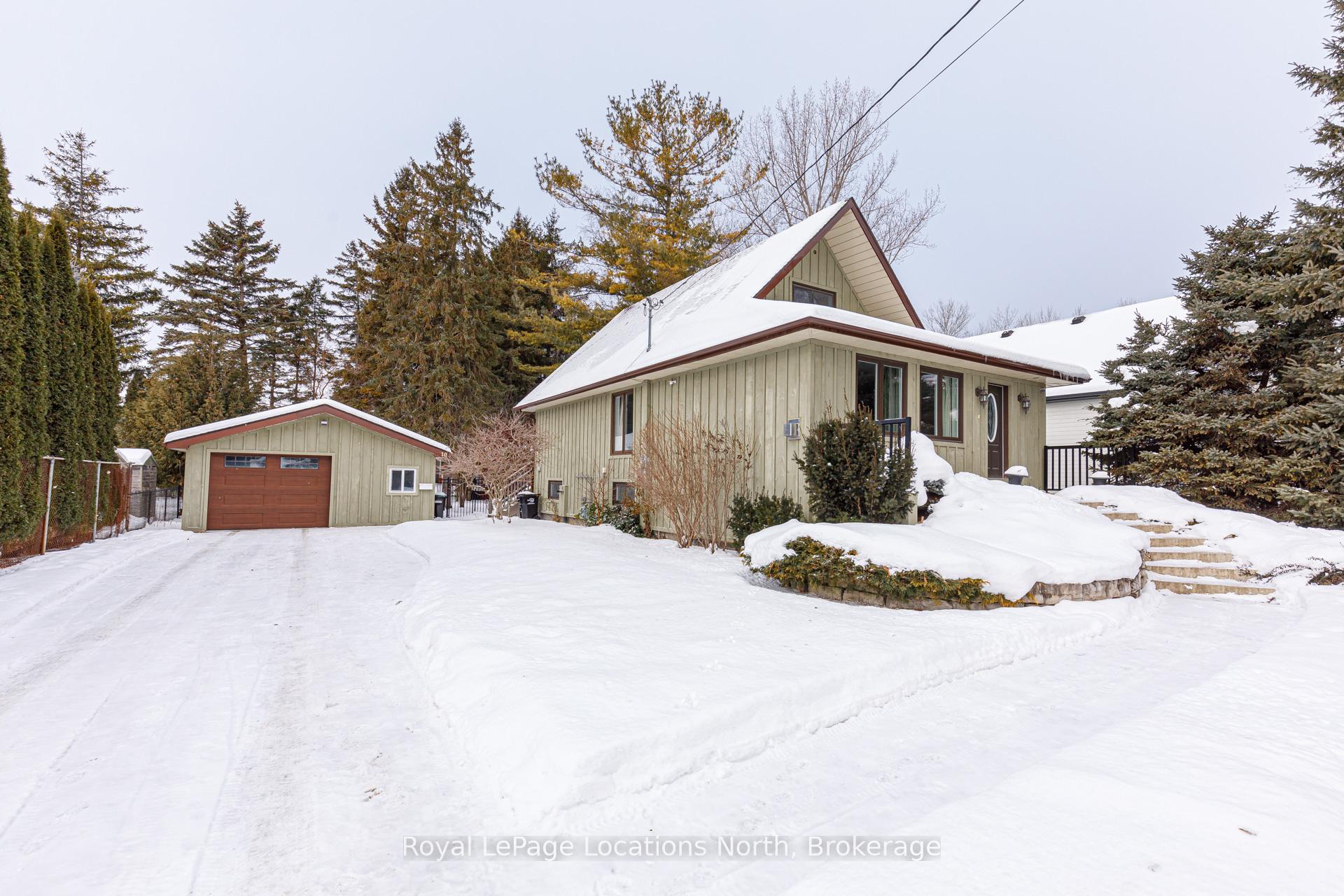 Photo 8 of 10 Hickory Street, Collingwood — HOMEH