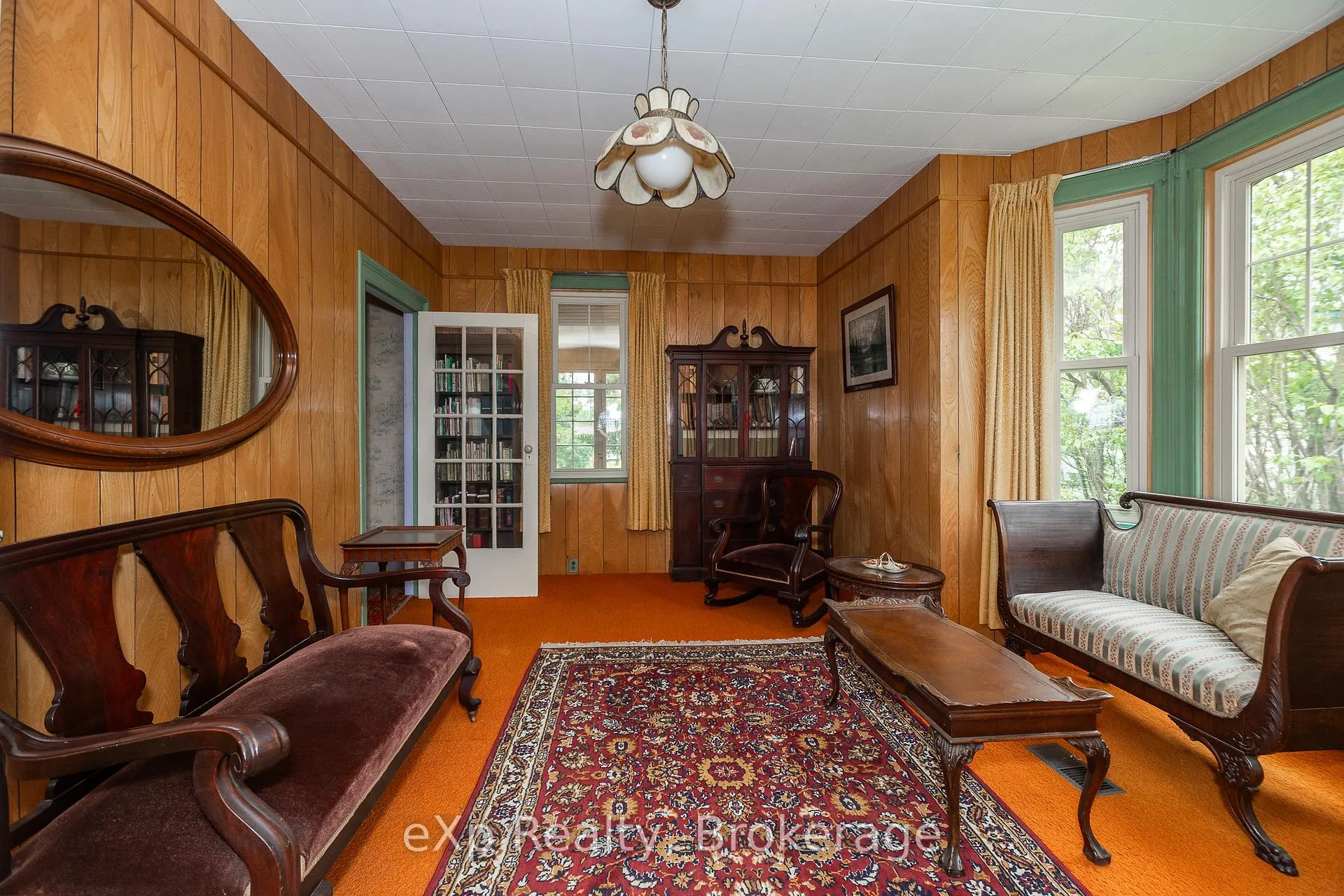 Photo 23 of 64 Garafraxa Street, Chatsworth — HOMEH