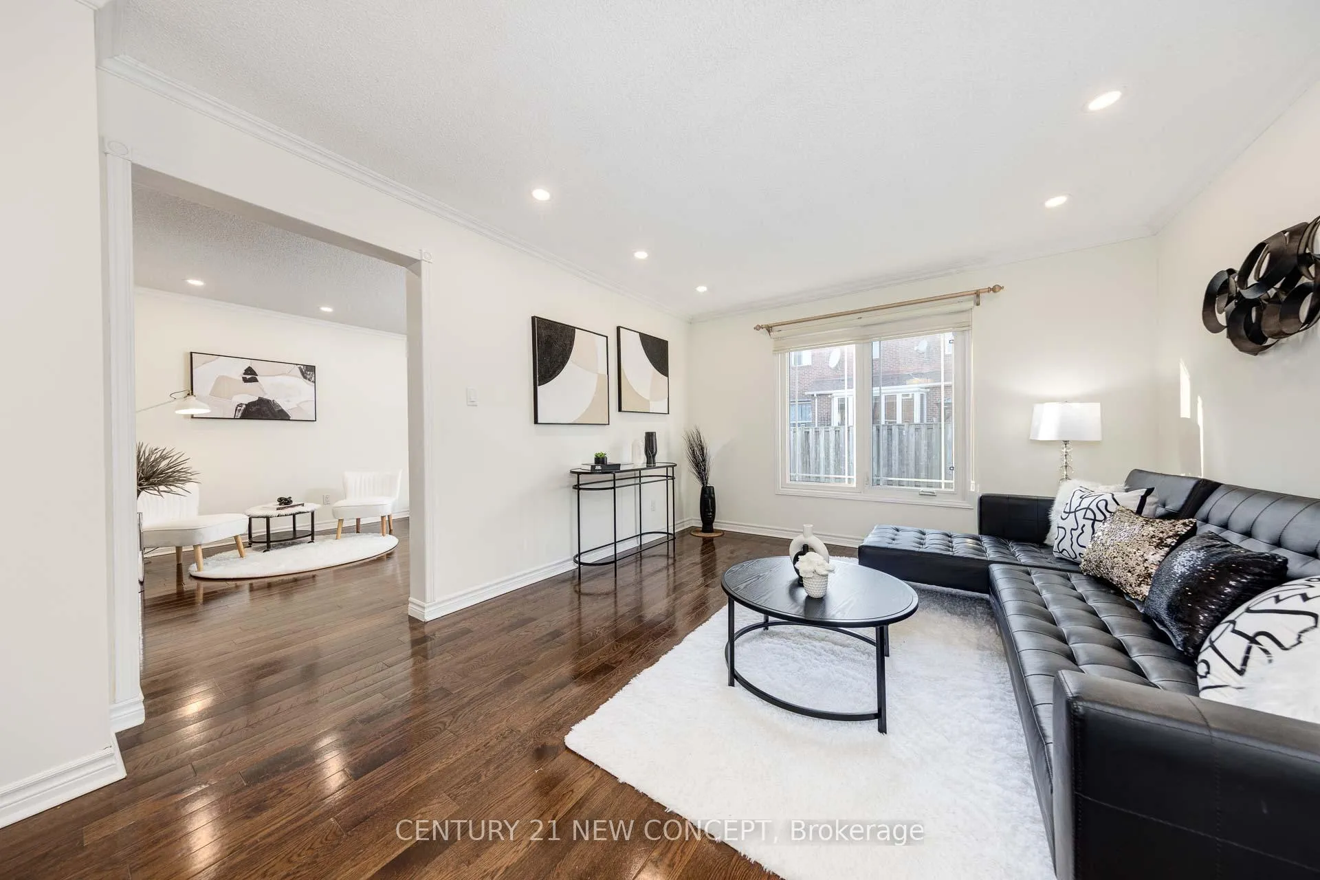Photo 18 of 324 Conley Street, Vaughan, Lakeview Estates — HOMEH