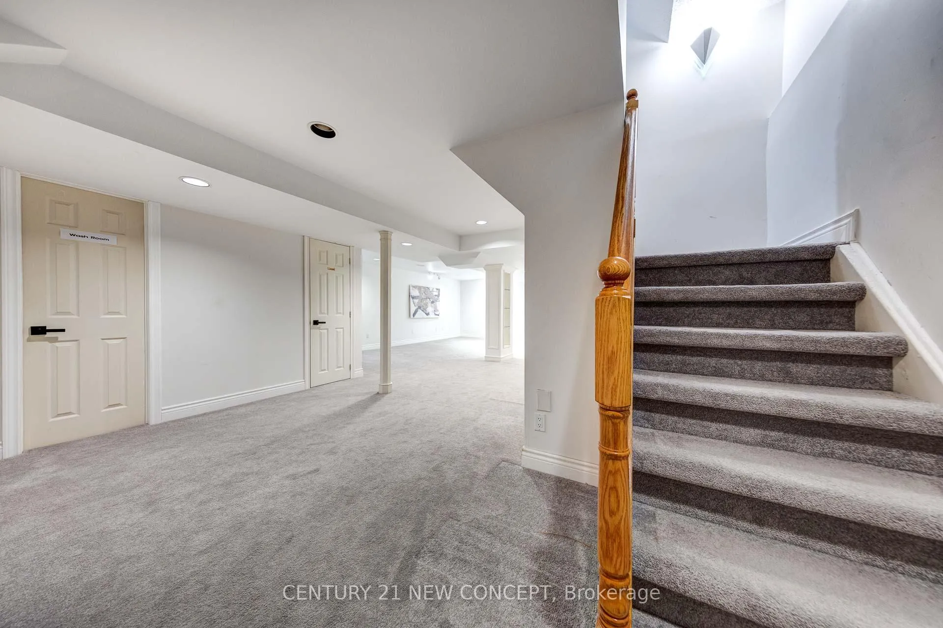 Photo 34 of 324 Conley Street, Vaughan, Lakeview Estates — HOMEH