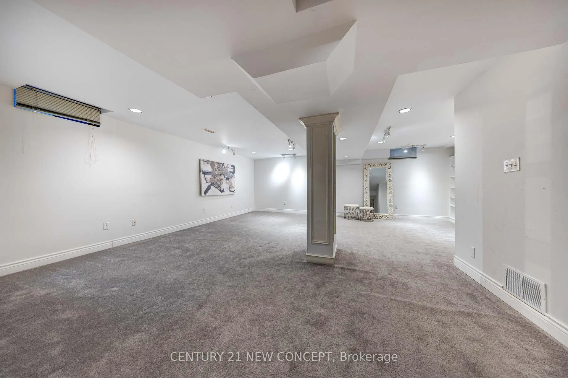 Photo 35 of 324 Conley Street, Vaughan, Lakeview Estates — HOMEH