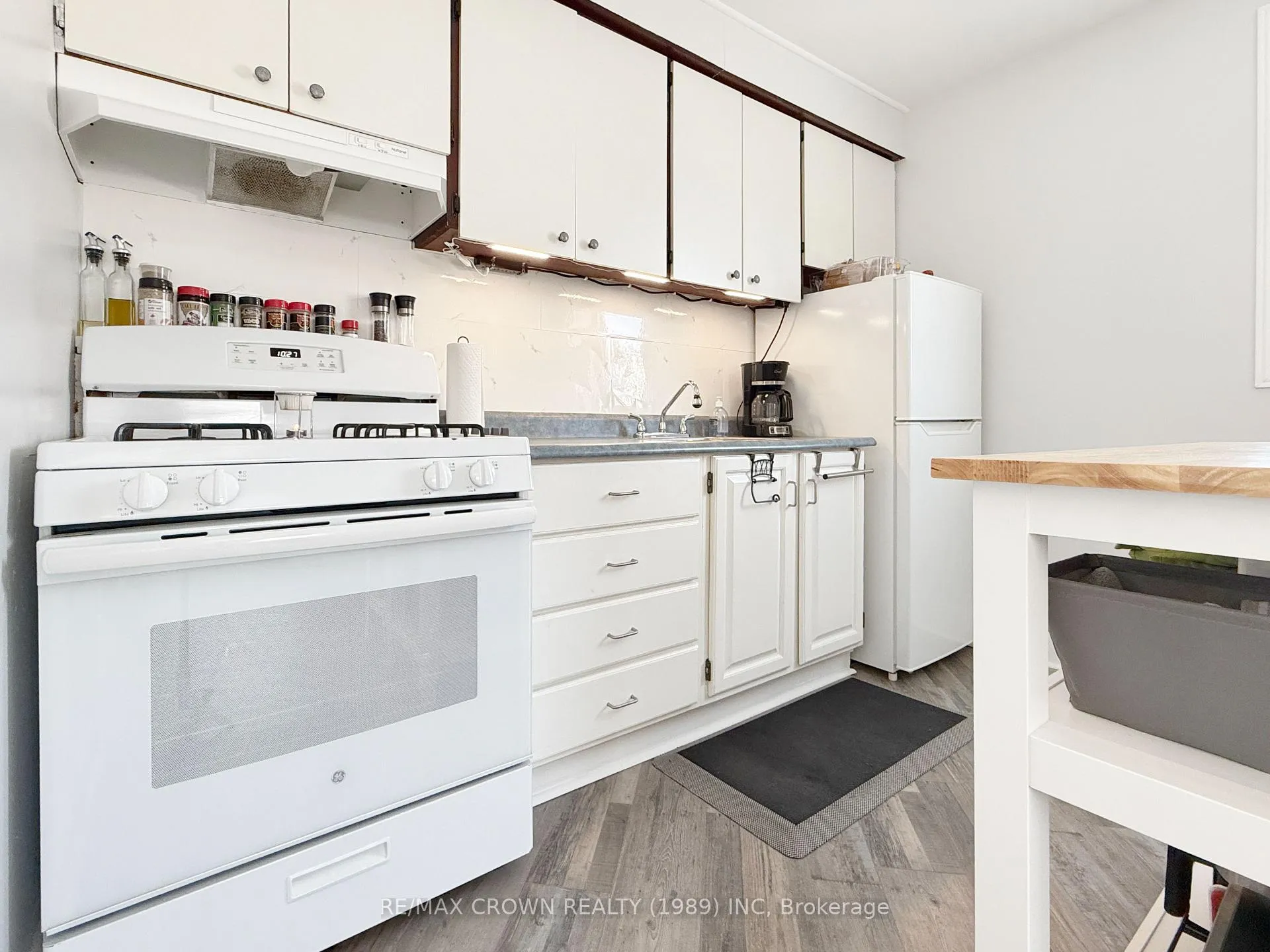 Photo 6 of 10 Rousse Street, Hearst — HOMEH