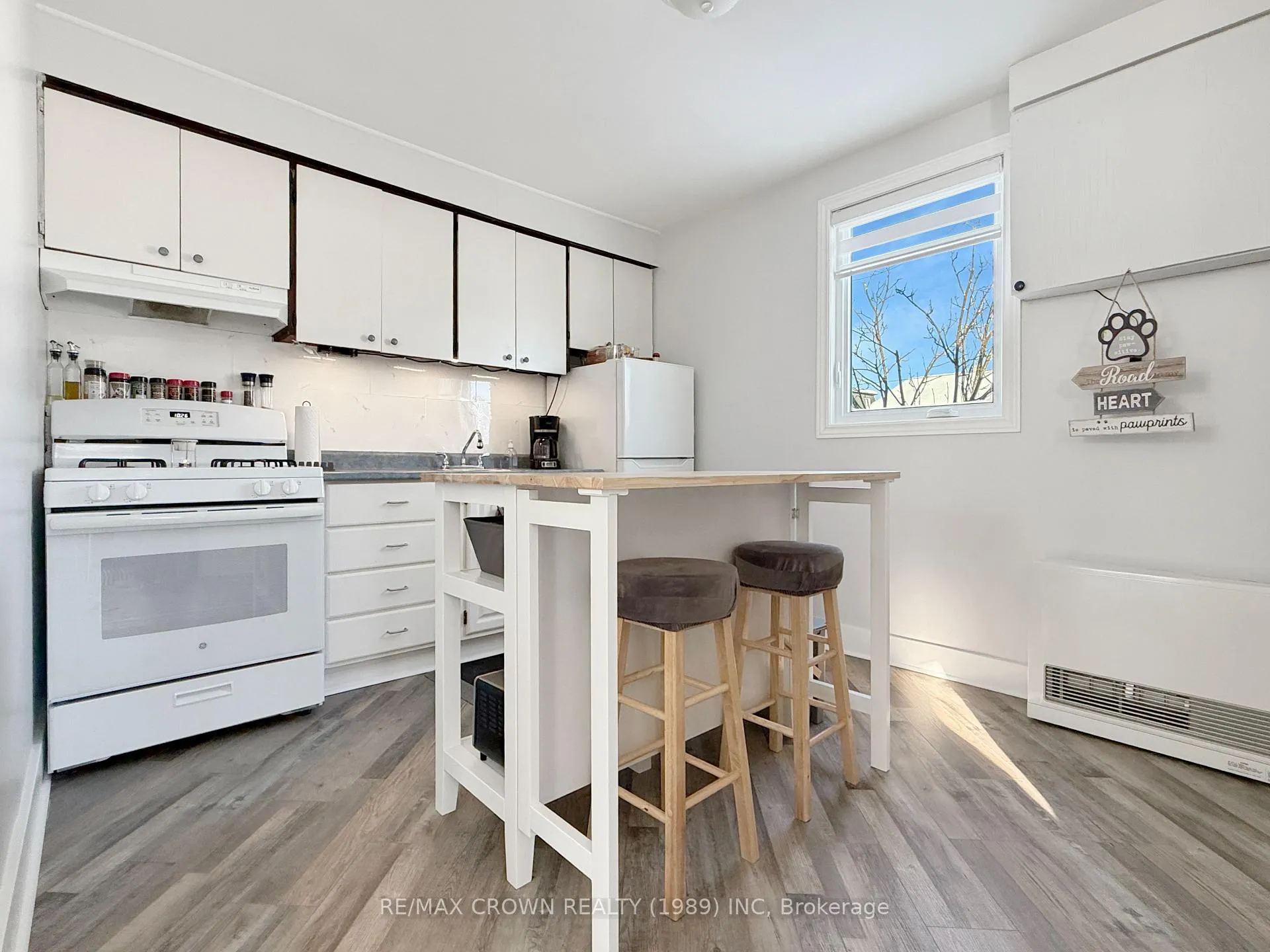 Photo 7 of 10 Rousse Street, Hearst — HOMEH