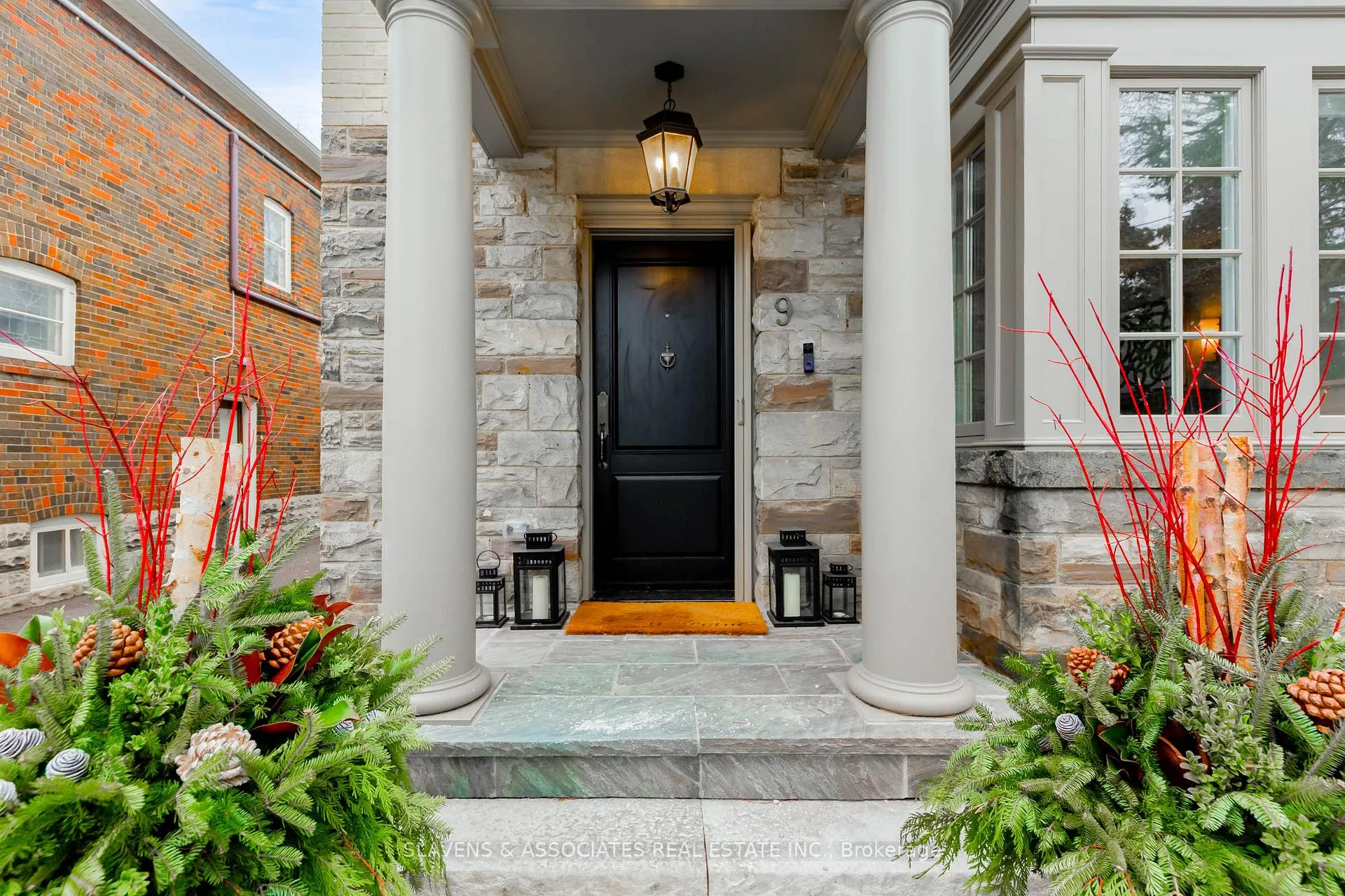 Photo 3 of 9 Elmsthorpe Avenue, Toronto, Forest Hill South — HOMEH