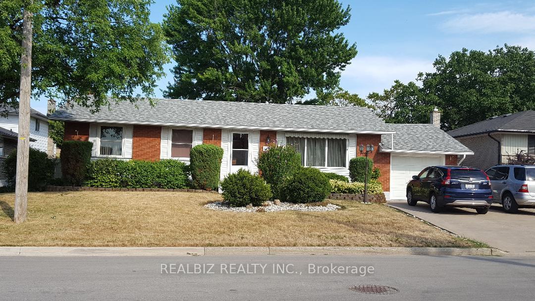 Photo 1 of 408 Kerman Avenue, Grimsby, Grimsby Beach — HOMEH