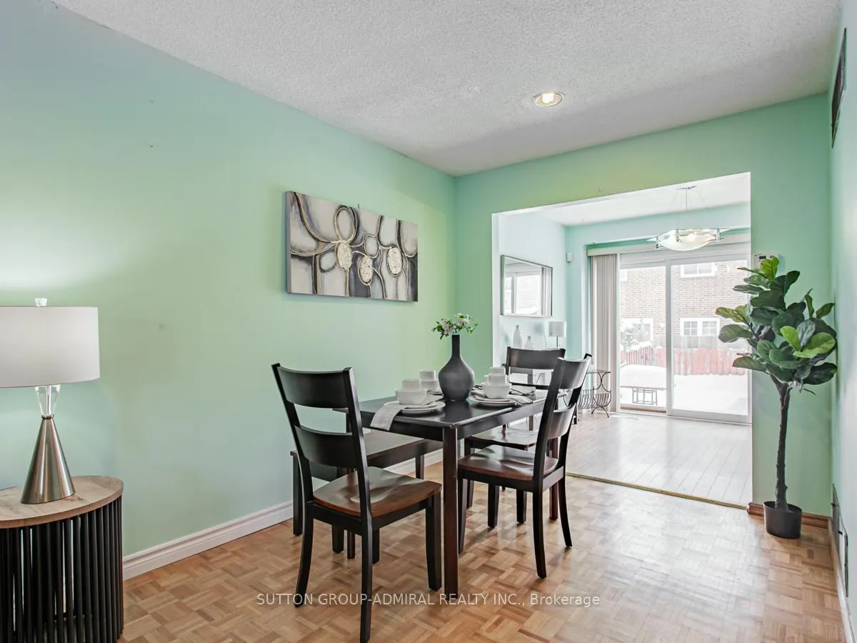 Photo 10 of 74 Bob O'Link Avenue, Vaughan, Glen Shields — HOMEH