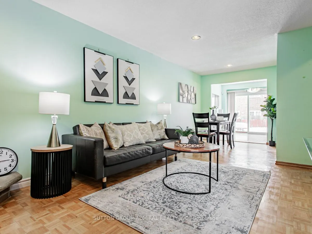Photo 13 of 74 Bob O'Link Avenue, Vaughan, Glen Shields — HOMEH