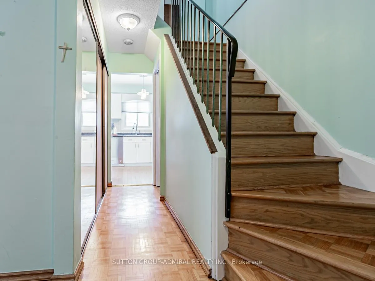 Photo 15 of 74 Bob O'Link Avenue, Vaughan, Glen Shields — HOMEH