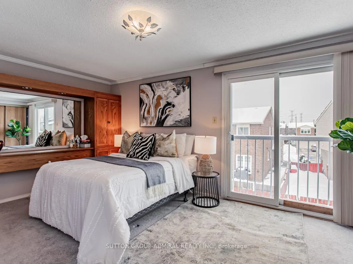 Photo 19 of 74 Bob O'Link Avenue, Vaughan, Glen Shields — HOMEH