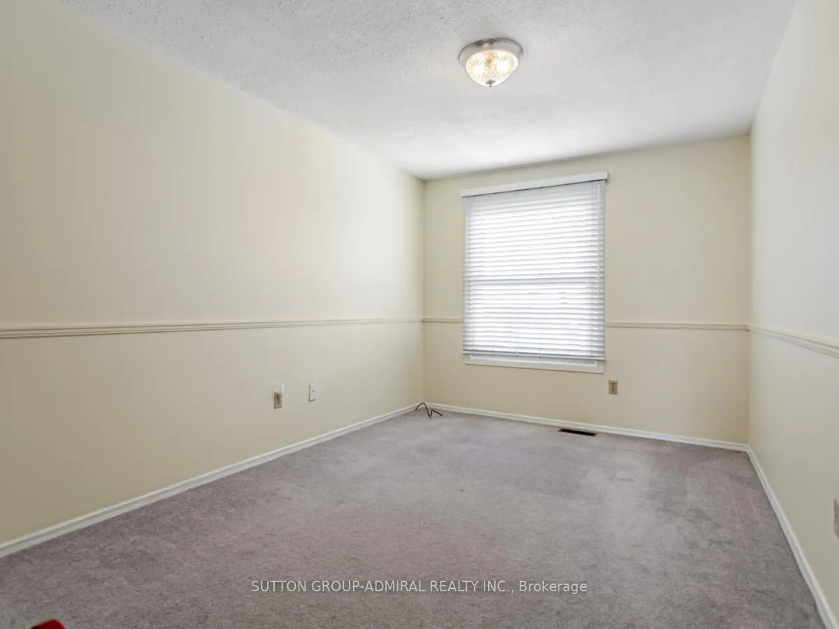 Photo 24 of 74 Bob O'Link Avenue, Vaughan, Glen Shields — HOMEH