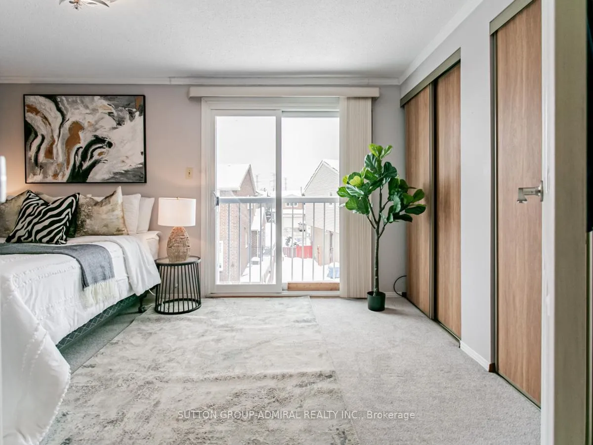 Photo 26 of 74 Bob O'Link Avenue, Vaughan, Glen Shields — HOMEH