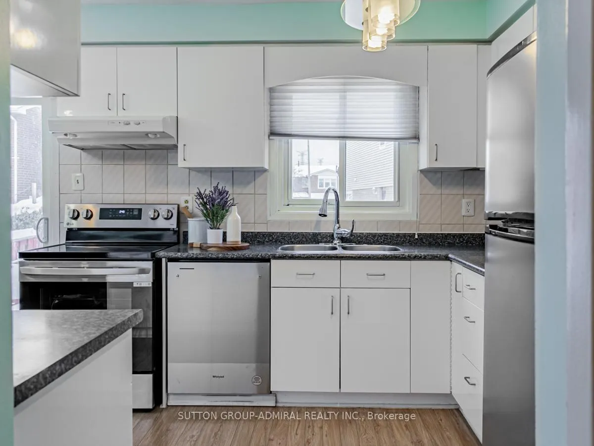 Photo 27 of 74 Bob O'Link Avenue, Vaughan, Glen Shields — HOMEH