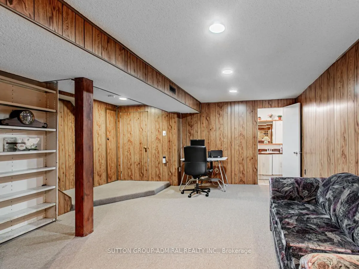 Photo 29 of 74 Bob O'Link Avenue, Vaughan, Glen Shields — HOMEH