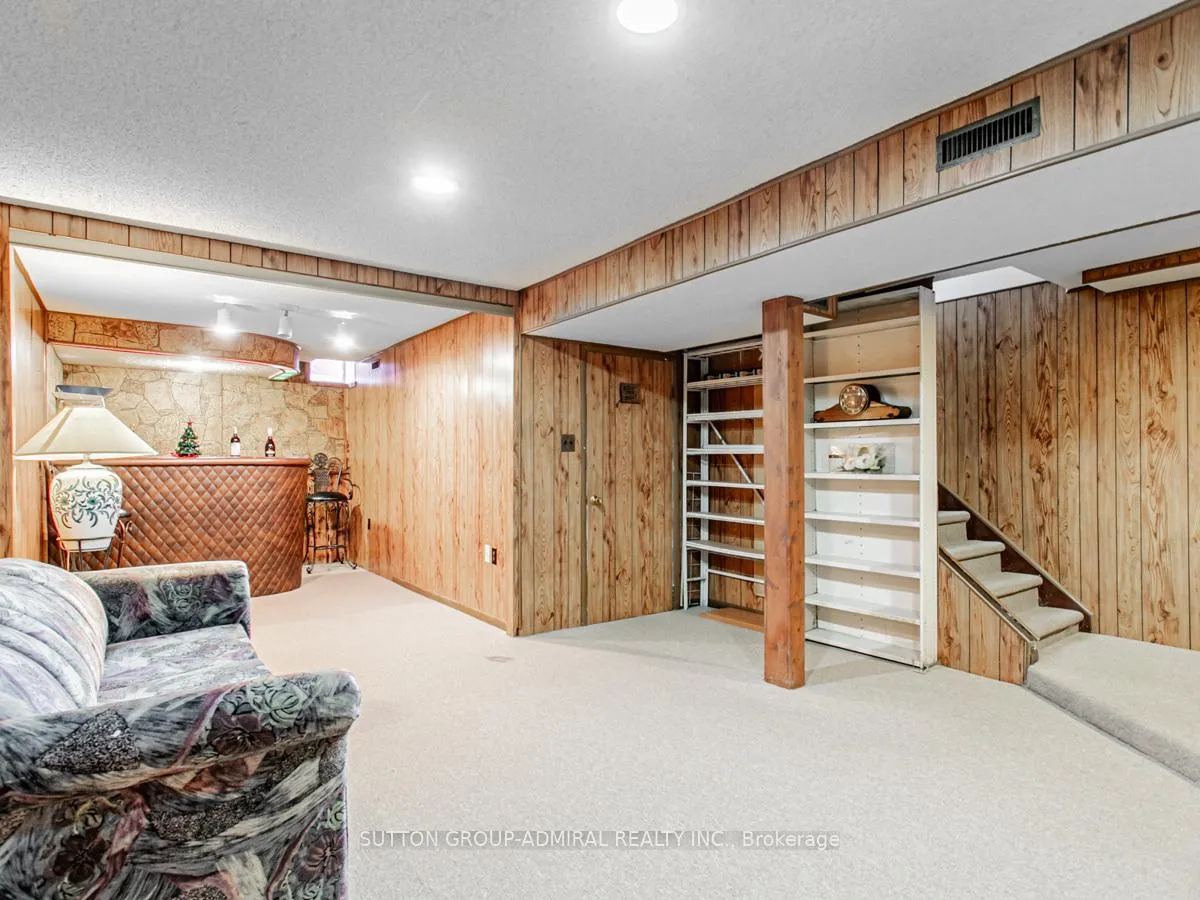 Photo 30 of 74 Bob O'Link Avenue, Vaughan, Glen Shields — HOMEH
