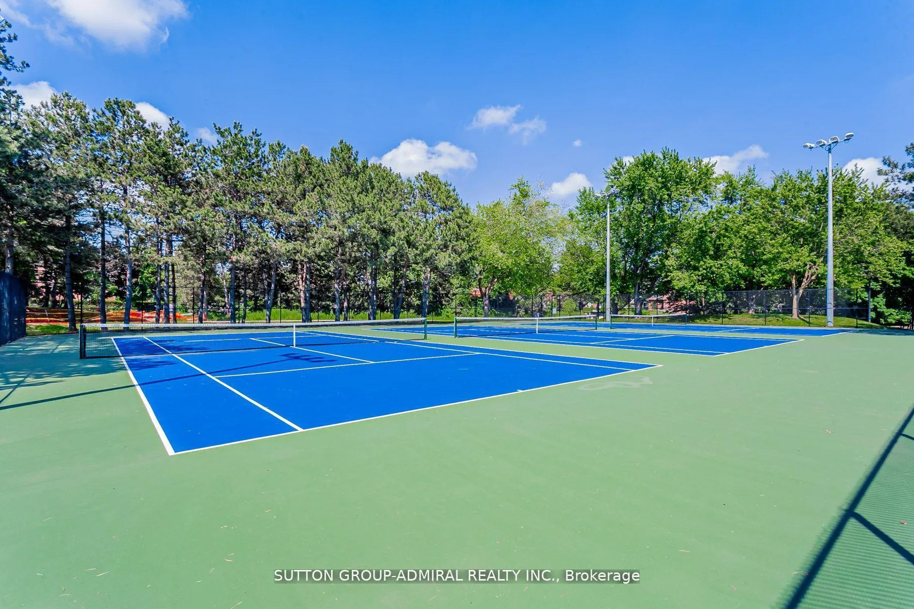 Photo 43 of 74 Bob O'Link Avenue, Vaughan, Glen Shields — HOMEH