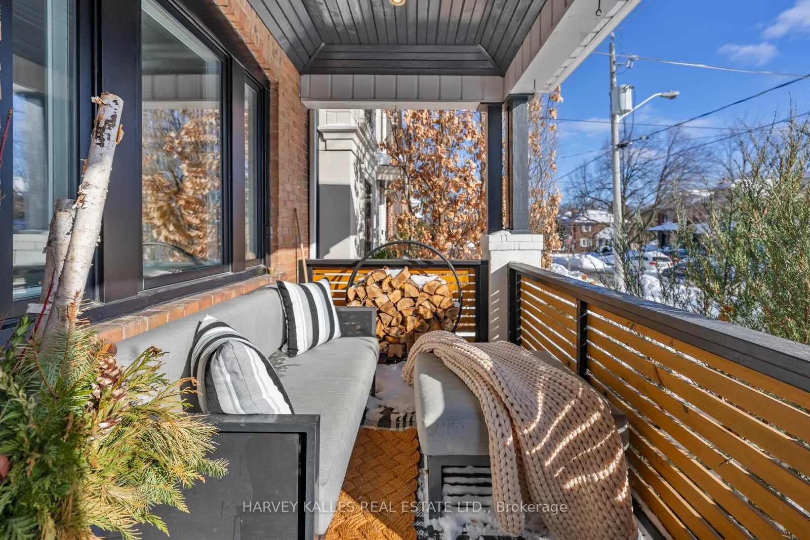 Photo 3 of 120 Fairlawn Avenue, Toronto, Lawrence Park North — HOMEH