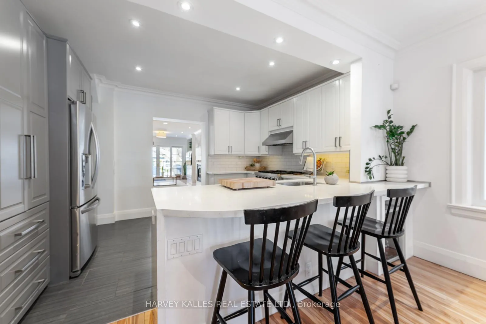 Photo 14 of 120 Fairlawn Avenue, Toronto, Lawrence Park North — HOMEH