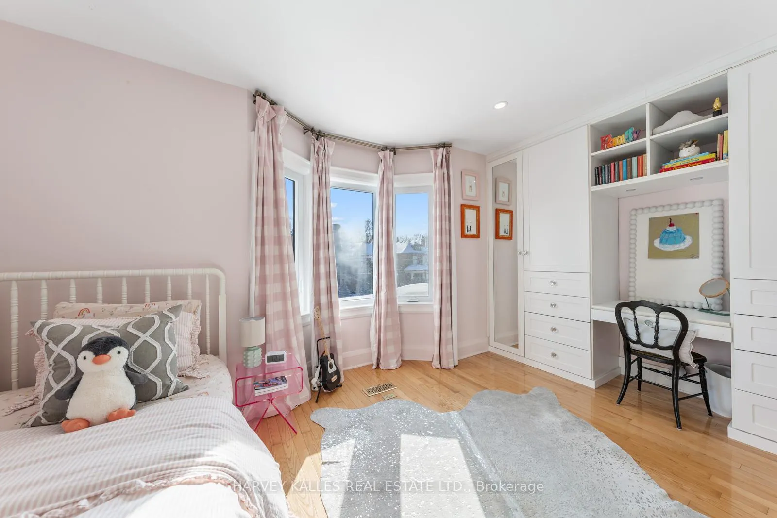 Photo 35 of 120 Fairlawn Avenue, Toronto, Lawrence Park North — HOMEH