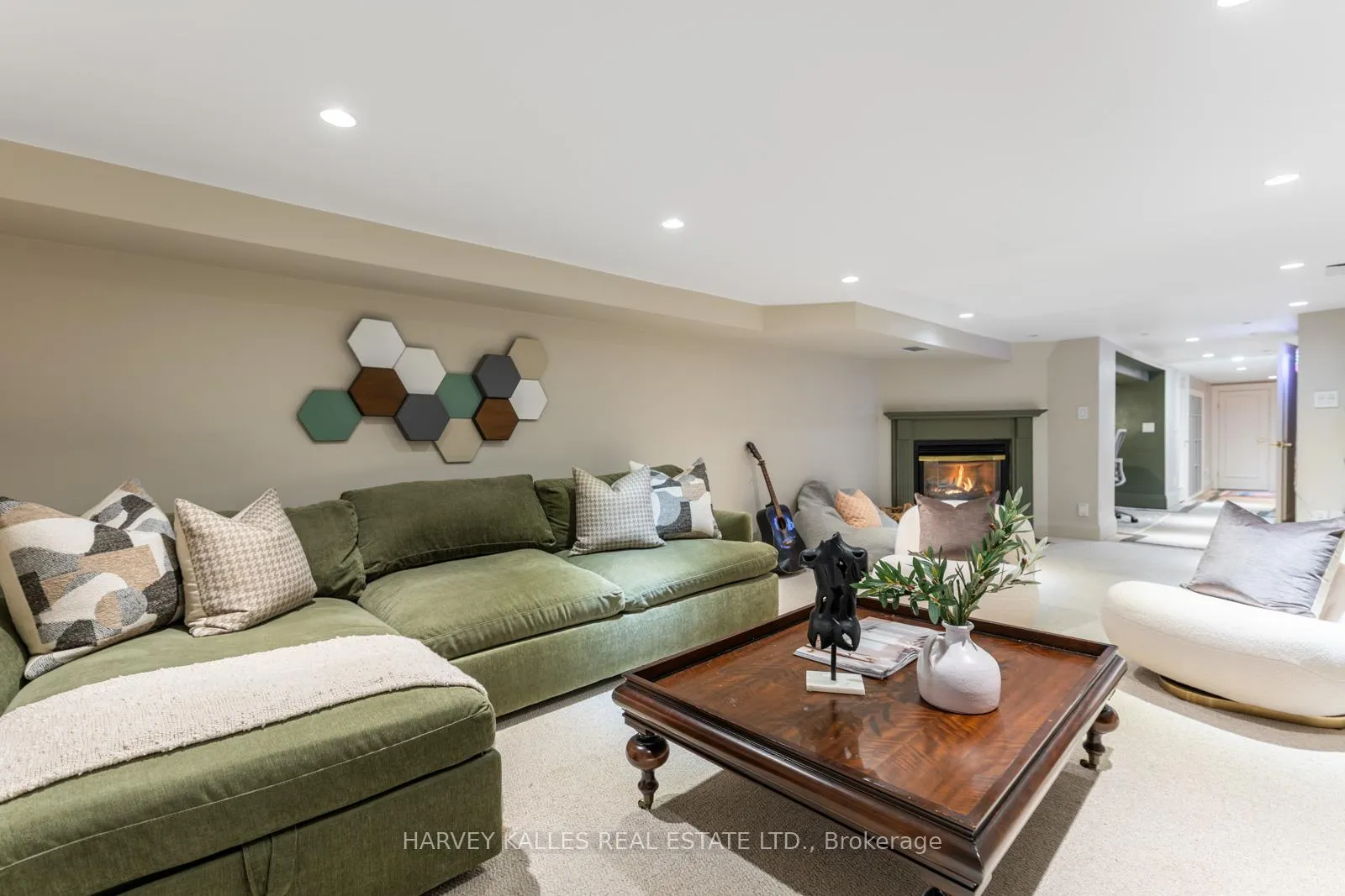 Photo 40 of 120 Fairlawn Avenue, Toronto, Lawrence Park North — HOMEH