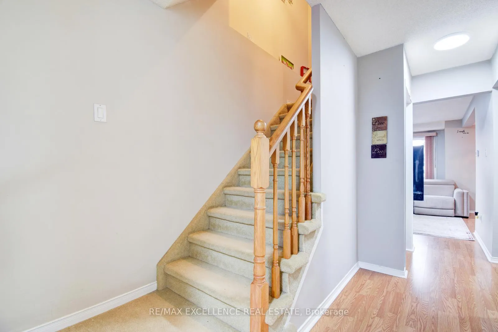 Photo 6 of 28 McKnight Crescent, New Tecumseth, Tottenham — HOMEH