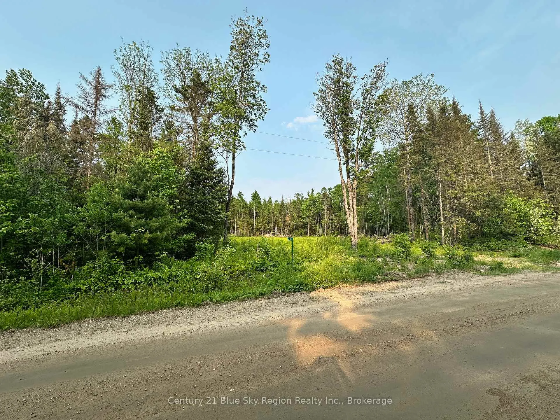 Front of 316 Gravelle Road