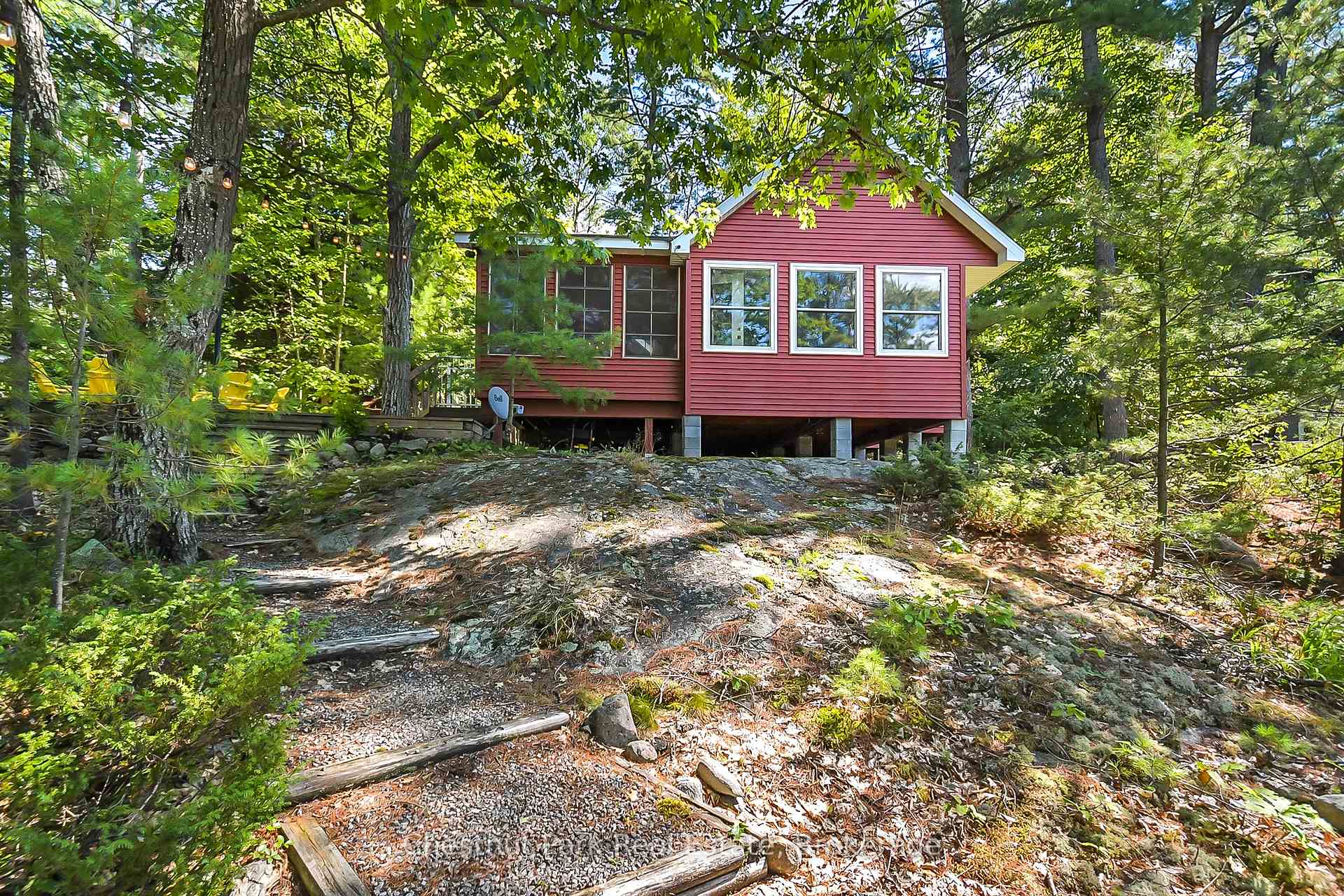 Photo 17 of 86 Taylor Island, Gravenhurst, Muskoka (S) — HOMEH