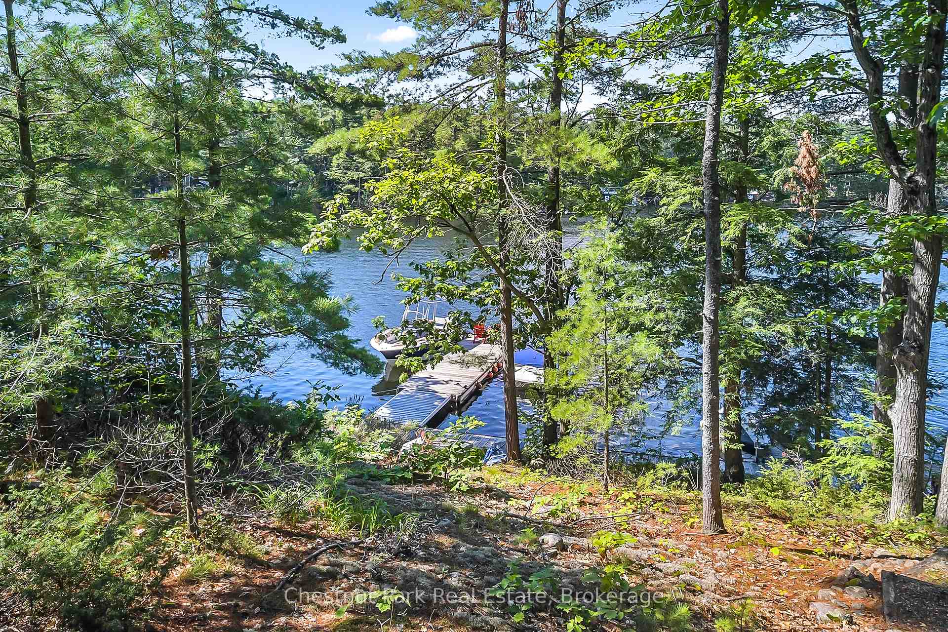 Photo 18 of 86 Taylor Island, Gravenhurst, Muskoka (S) — HOMEH