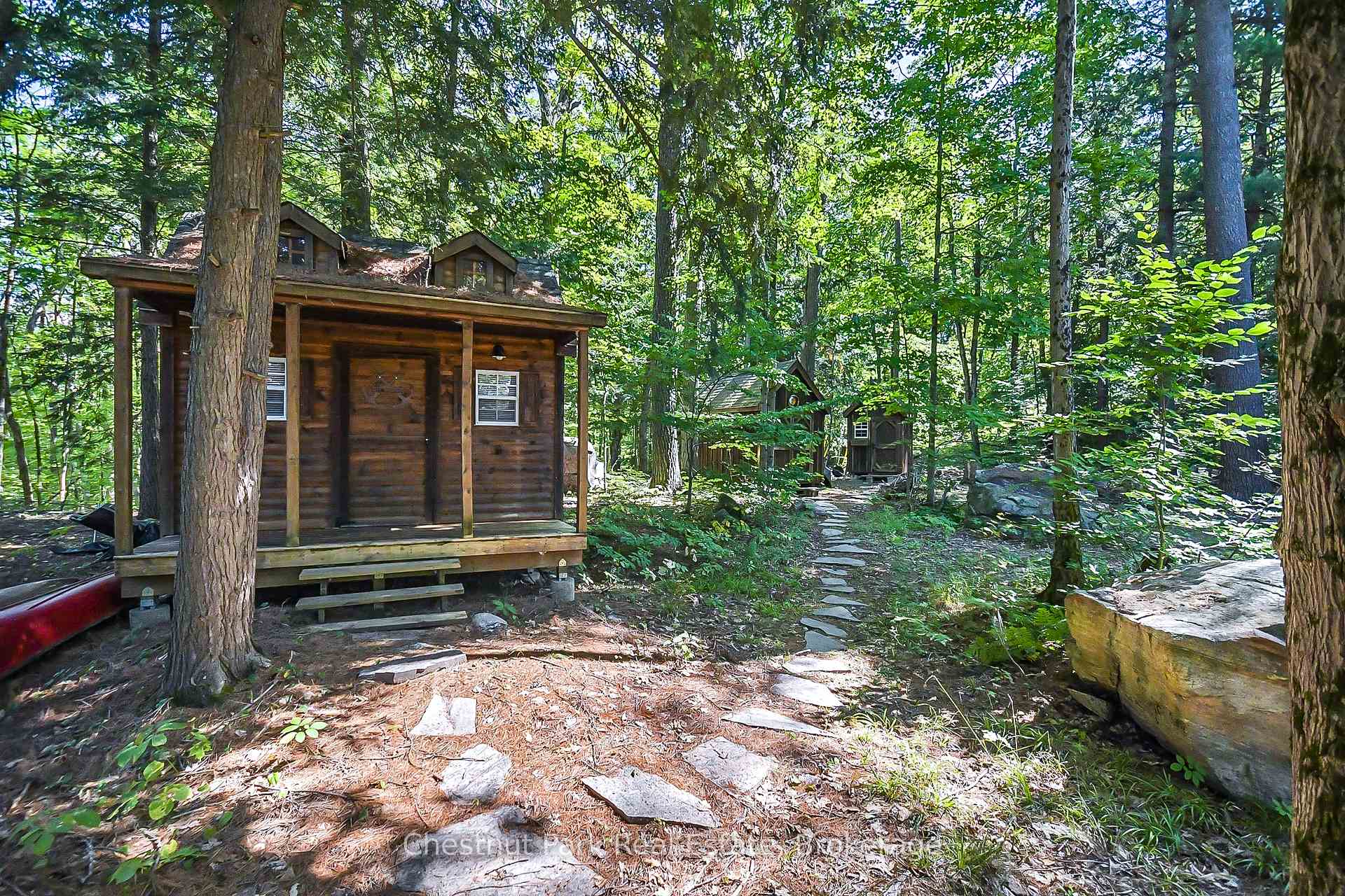 Photo 38 of 86 Taylor Island, Gravenhurst, Muskoka (S) — HOMEH