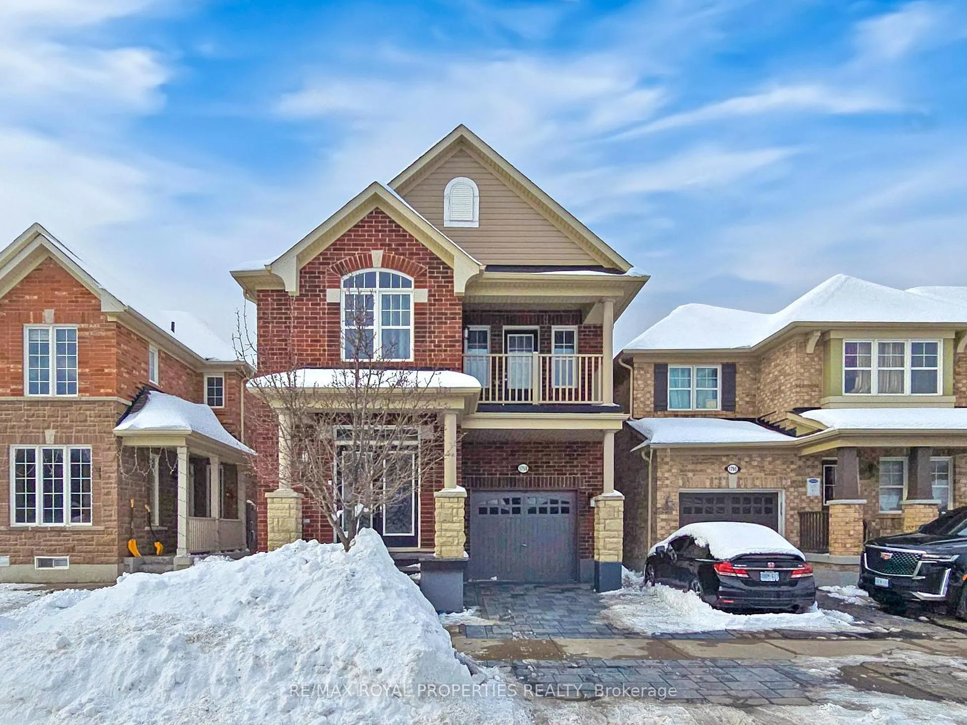 Photo 2 of 1758 Hayden Lane, Pickering, Duffin Heights — HOMEH