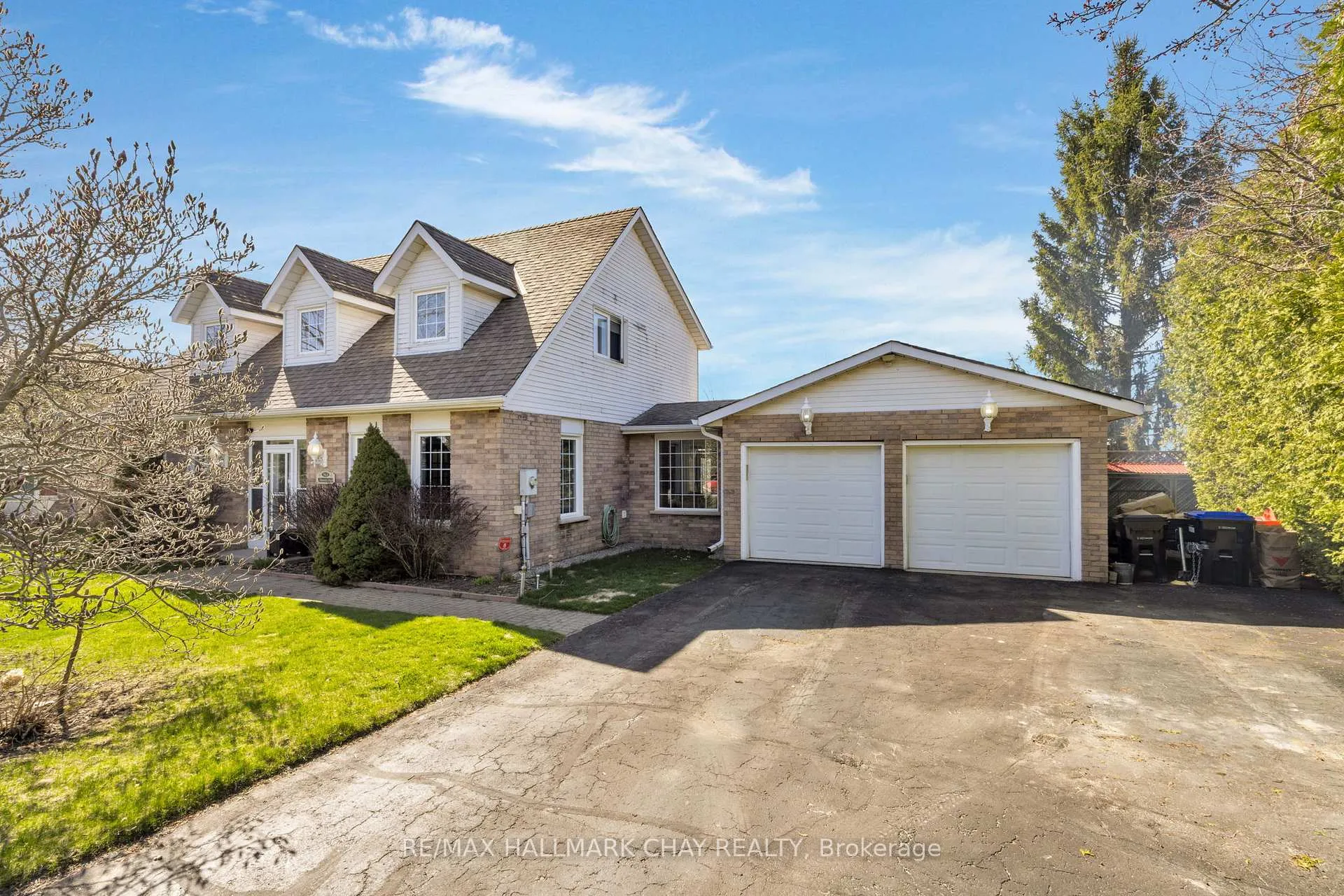 Photo 1 of 964 Sloan Circle Drive, Innisfil, Churchill — HOMEH