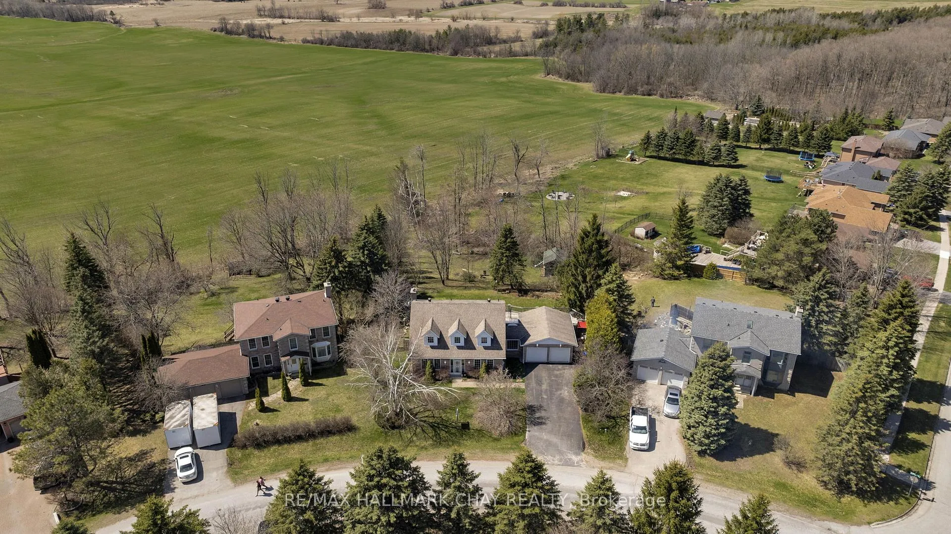 Photo 35 of 964 Sloan Circle Drive, Innisfil, Churchill — HOMEH