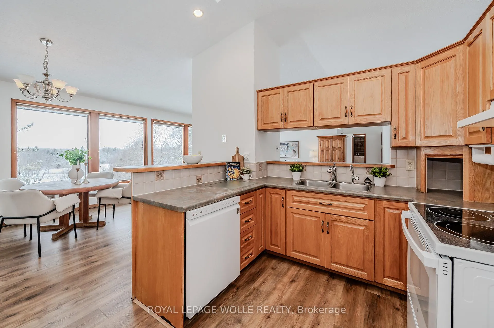 Photo 10 of 44 Sunset Drive, Woolwich — HOMEH