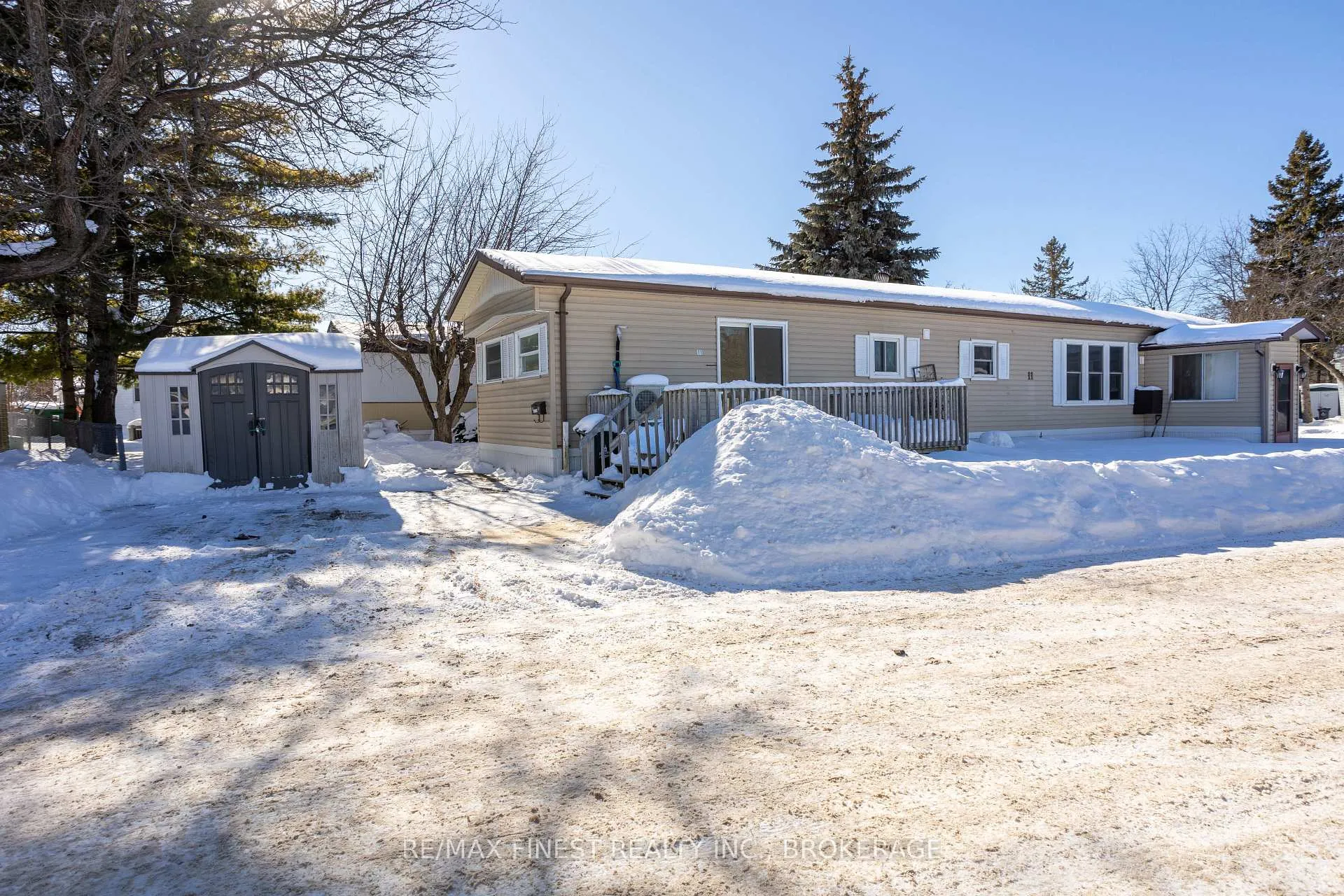 Photo 1 of 11 Powley Garden Drive, Kingston, Rideau — HOMEH