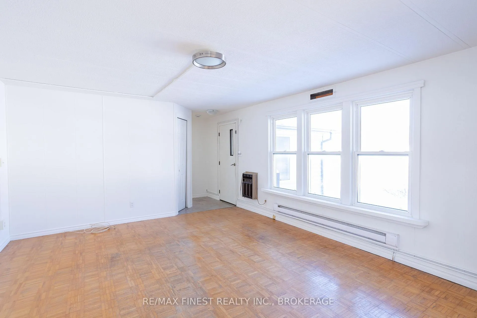 Photo 11 of 11 Powley Garden Drive, Kingston, Rideau — HOMEH
