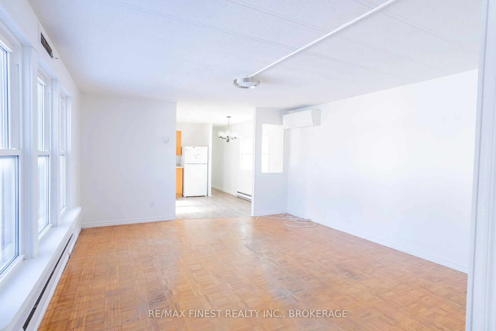 Photo 12 of 11 Powley Garden Drive, Kingston, Rideau — HOMEH