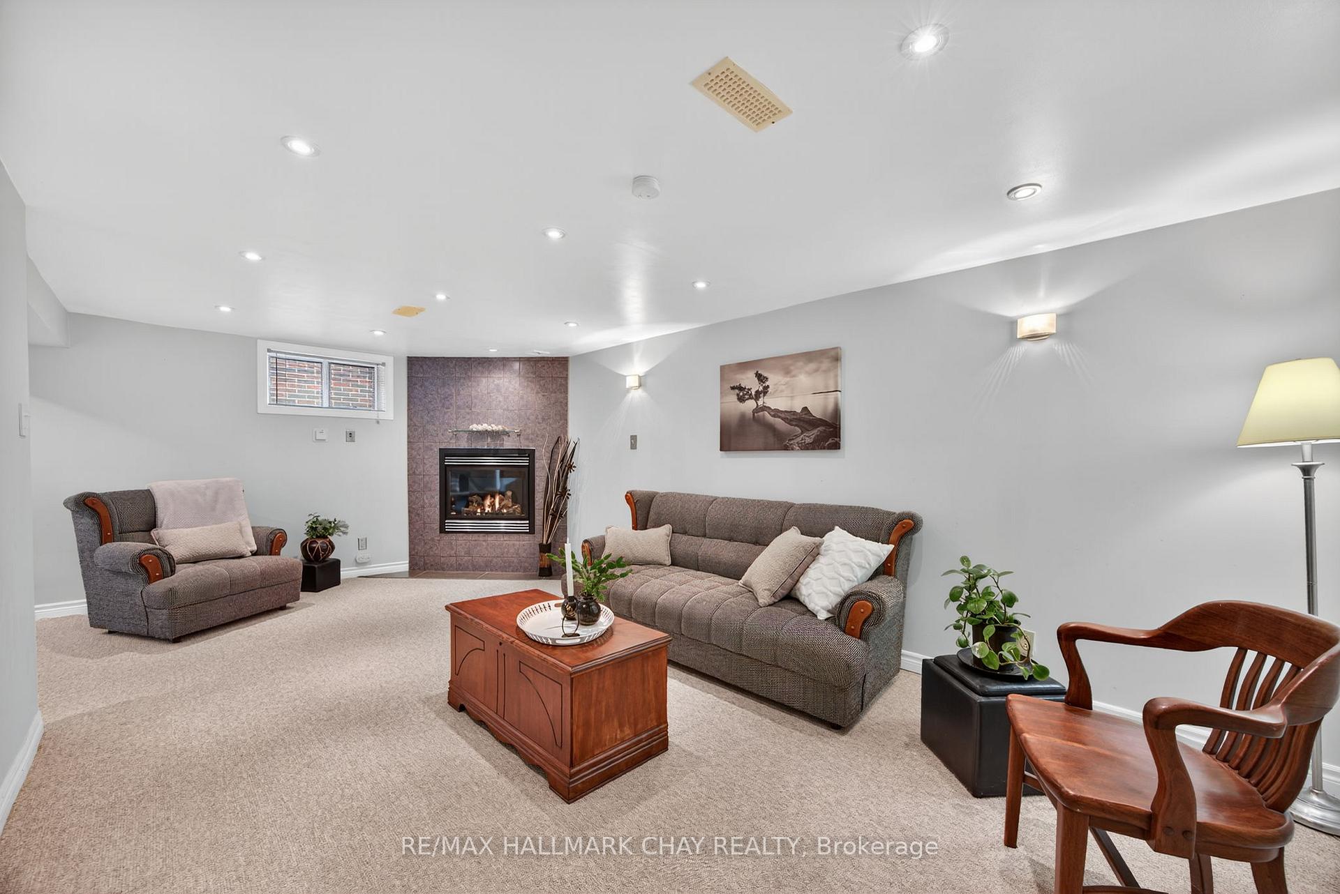 Photo 23 of 23 Shannon Street, Barrie, Wellington — HOMEH