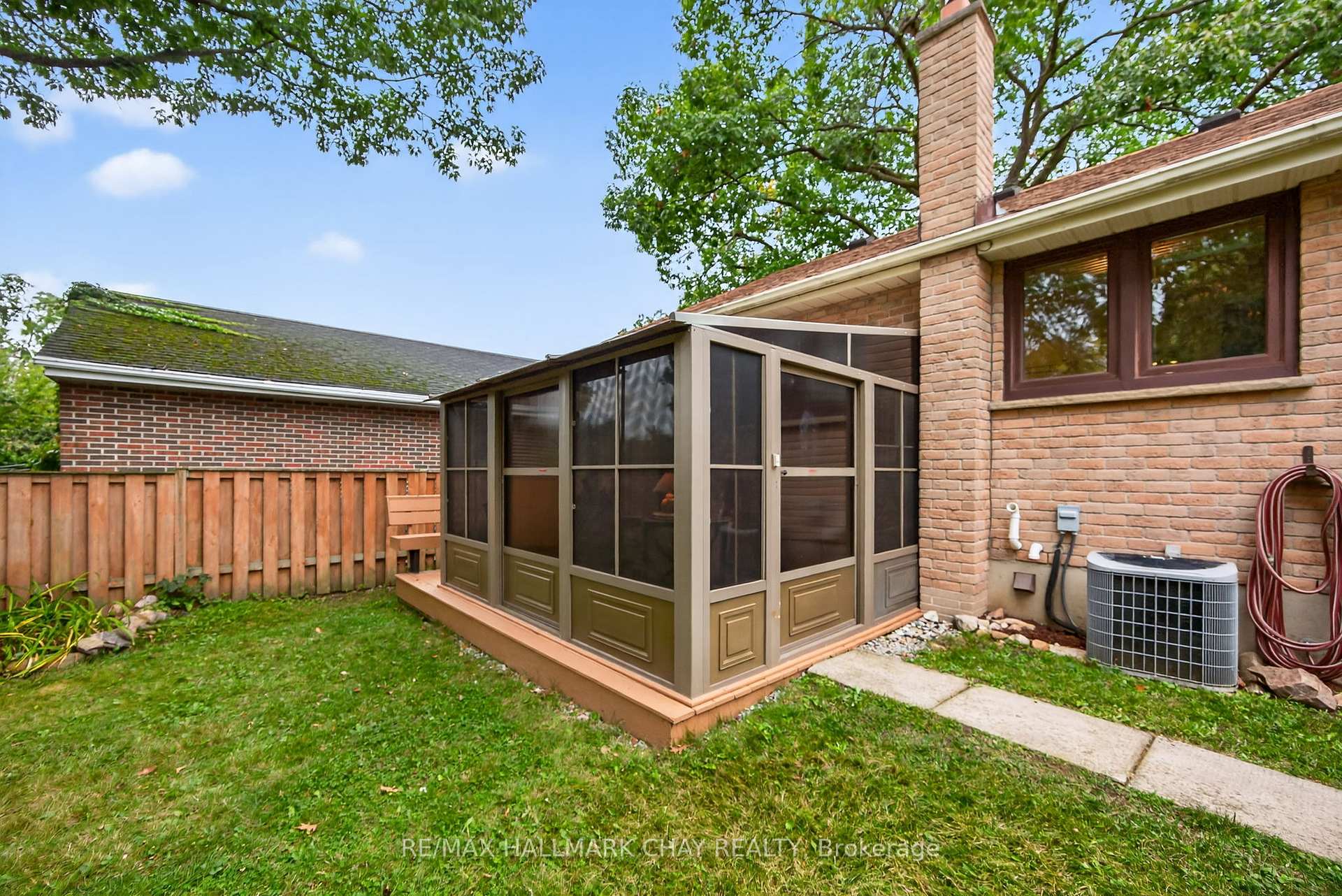 Photo 32 of 23 Shannon Street, Barrie, Wellington — HOMEH