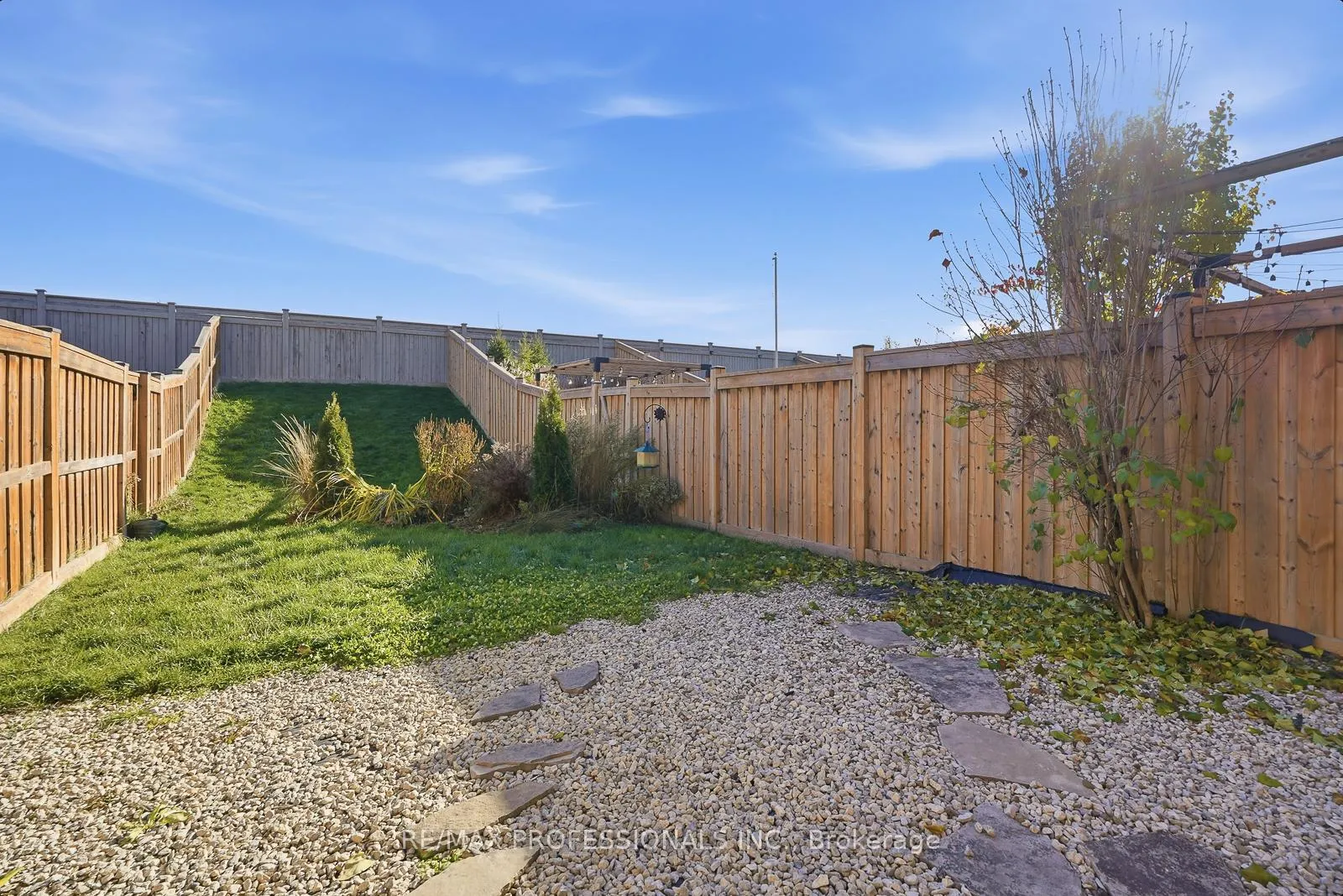Photo 26 of 183 Hutchinson Drive, New Tecumseth, Alliston — HOMEH