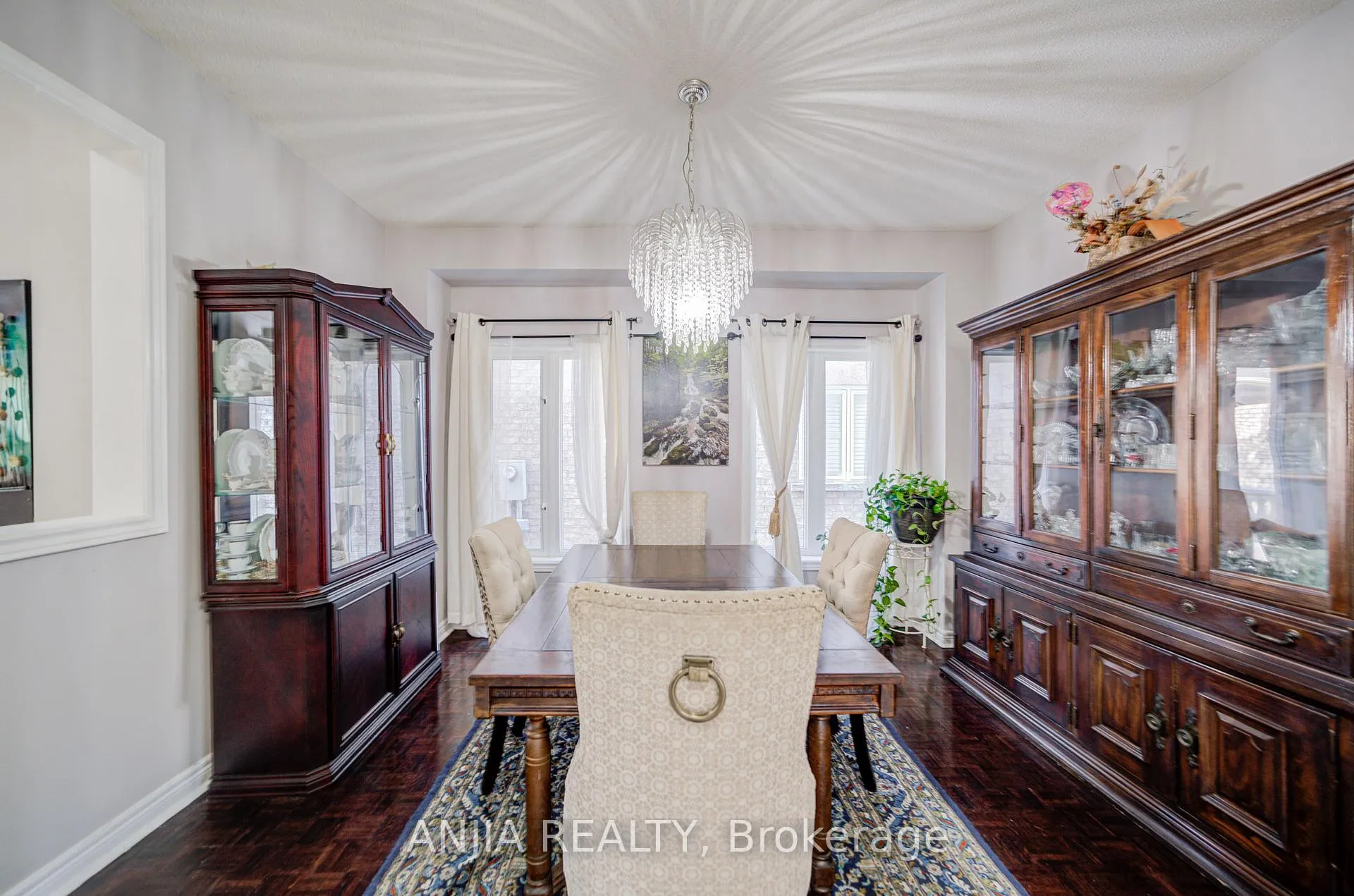 Photo 10 of 384 Highglen Avenue, Markham, Middlefield — HOMEH