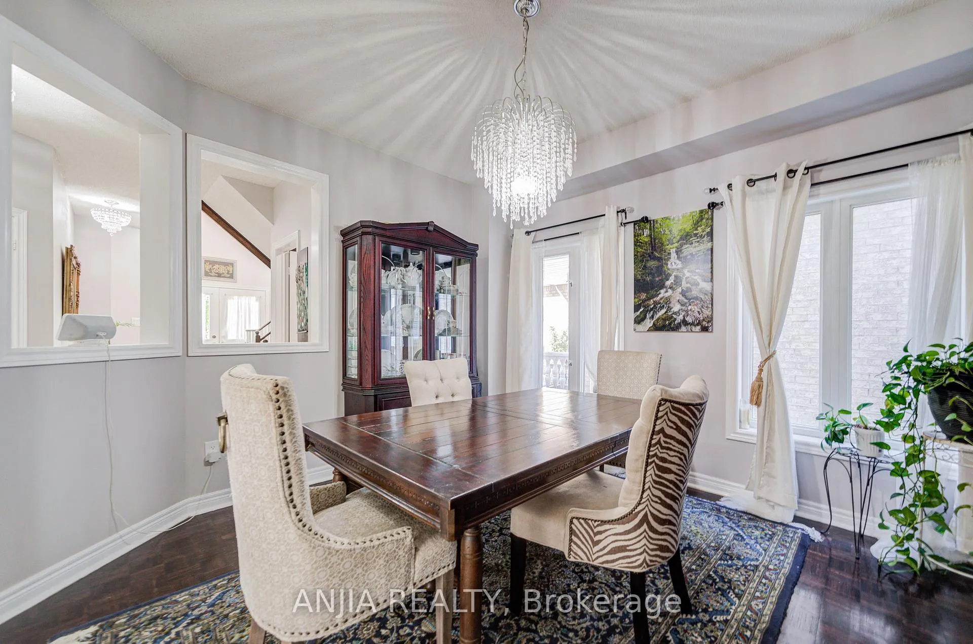 Photo 11 of 384 Highglen Avenue, Markham, Middlefield — HOMEH