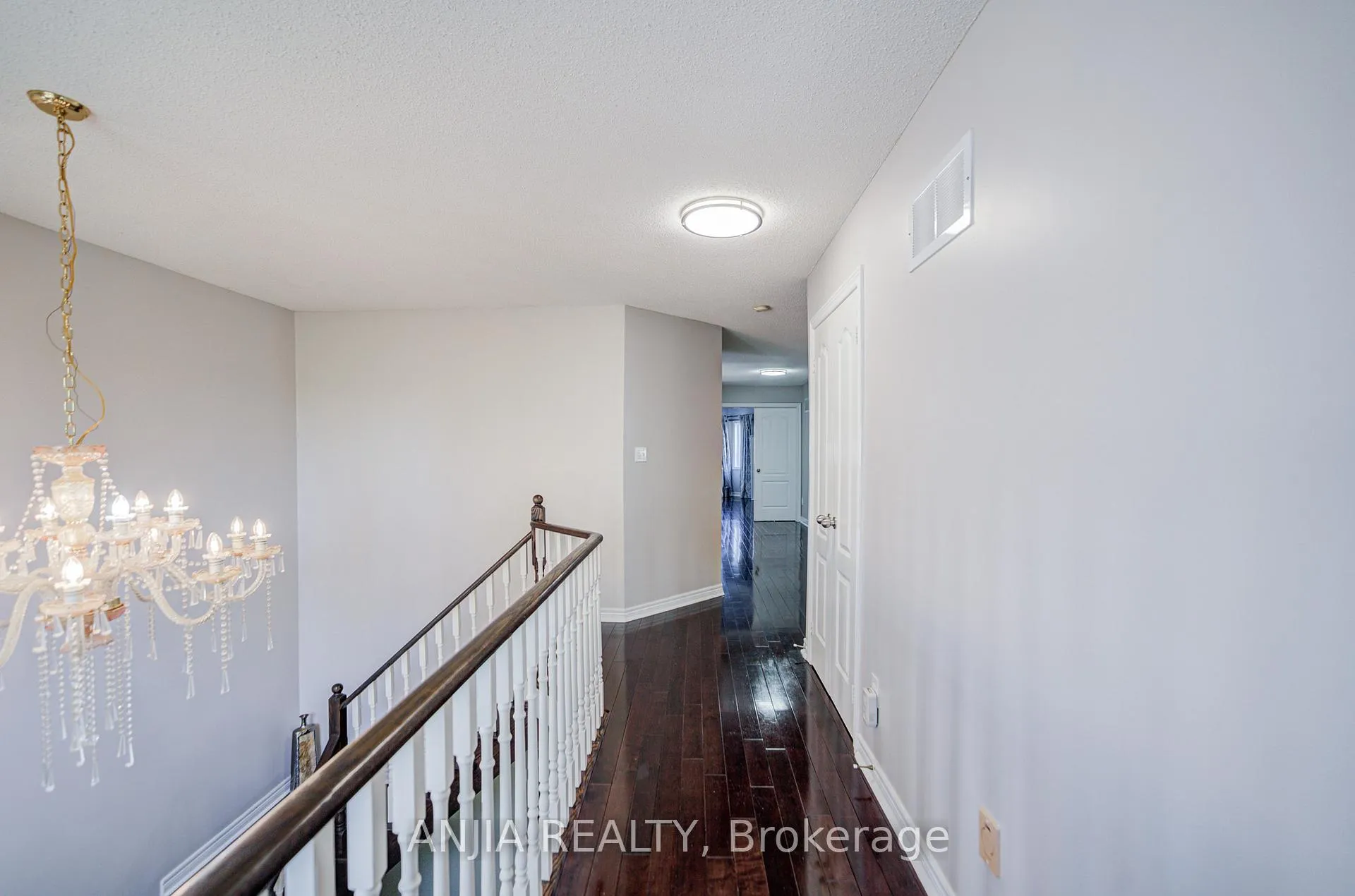 Photo 24 of 384 Highglen Avenue, Markham, Middlefield — HOMEH