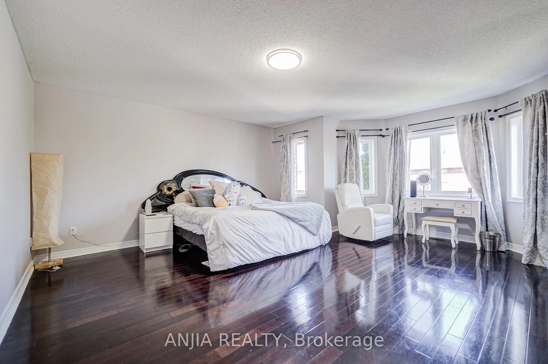 Photo 39 of 384 Highglen Avenue, Markham, Middlefield — HOMEH
