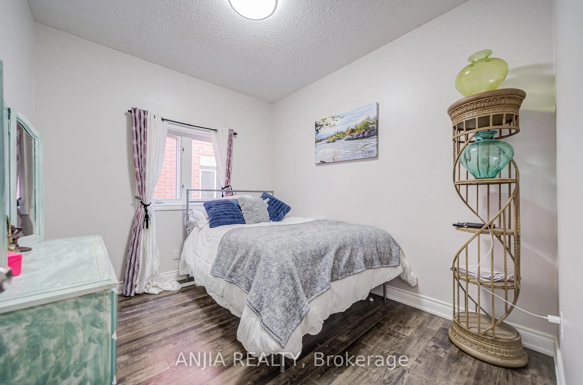 Photo 44 of 384 Highglen Avenue, Markham, Middlefield — HOMEH
