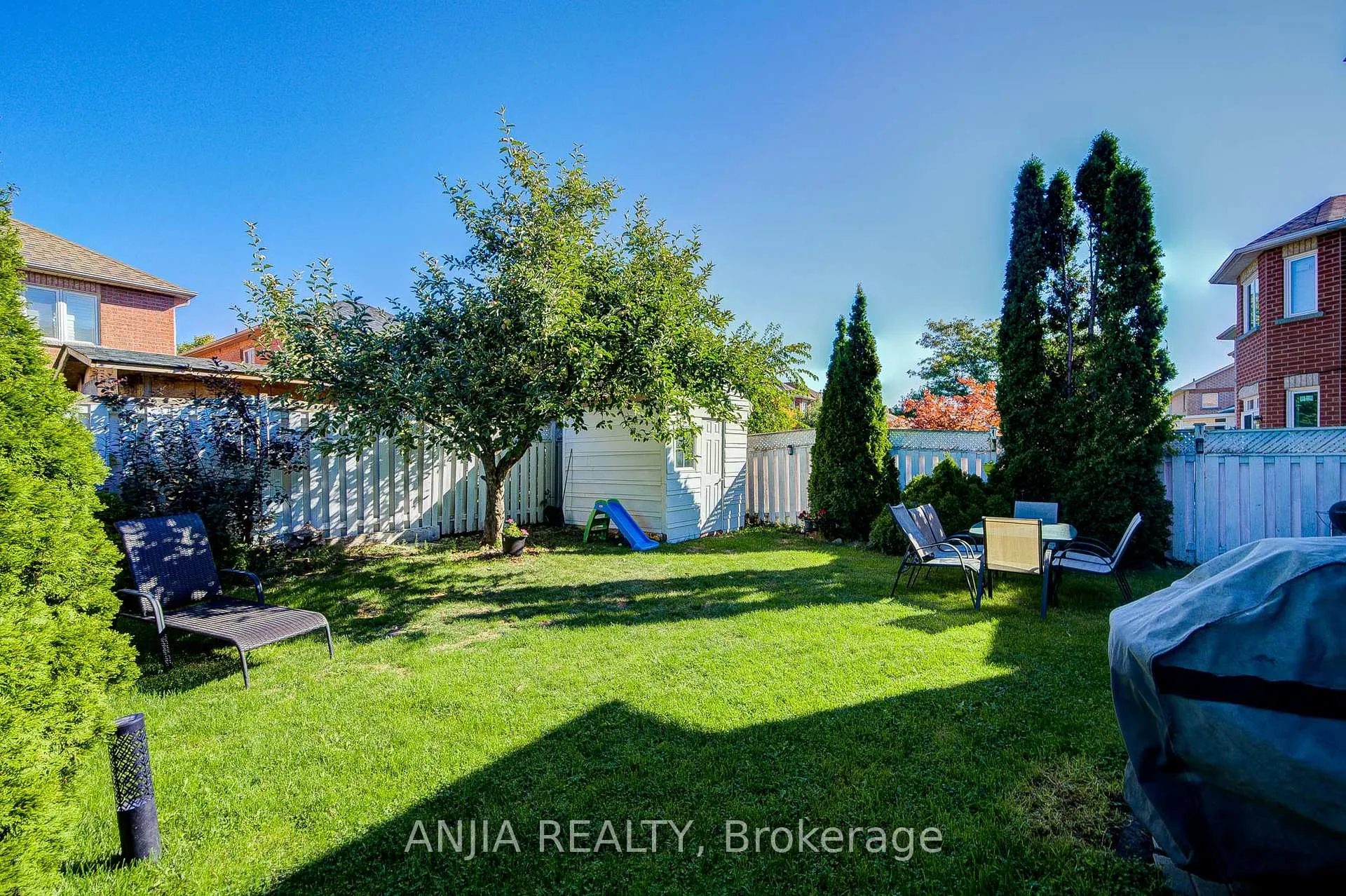 Photo 46 of 384 Highglen Avenue, Markham, Middlefield — HOMEH