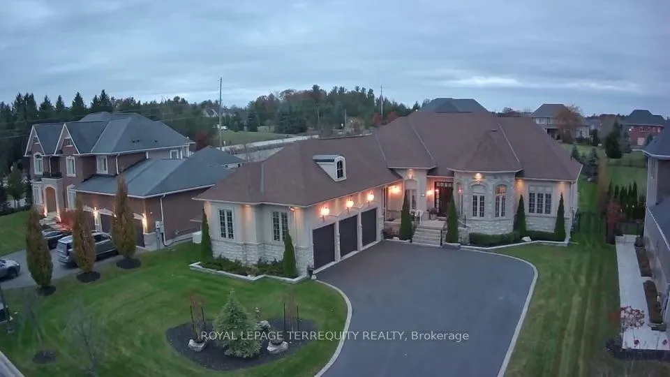 Front of 20 Country Club Crescent