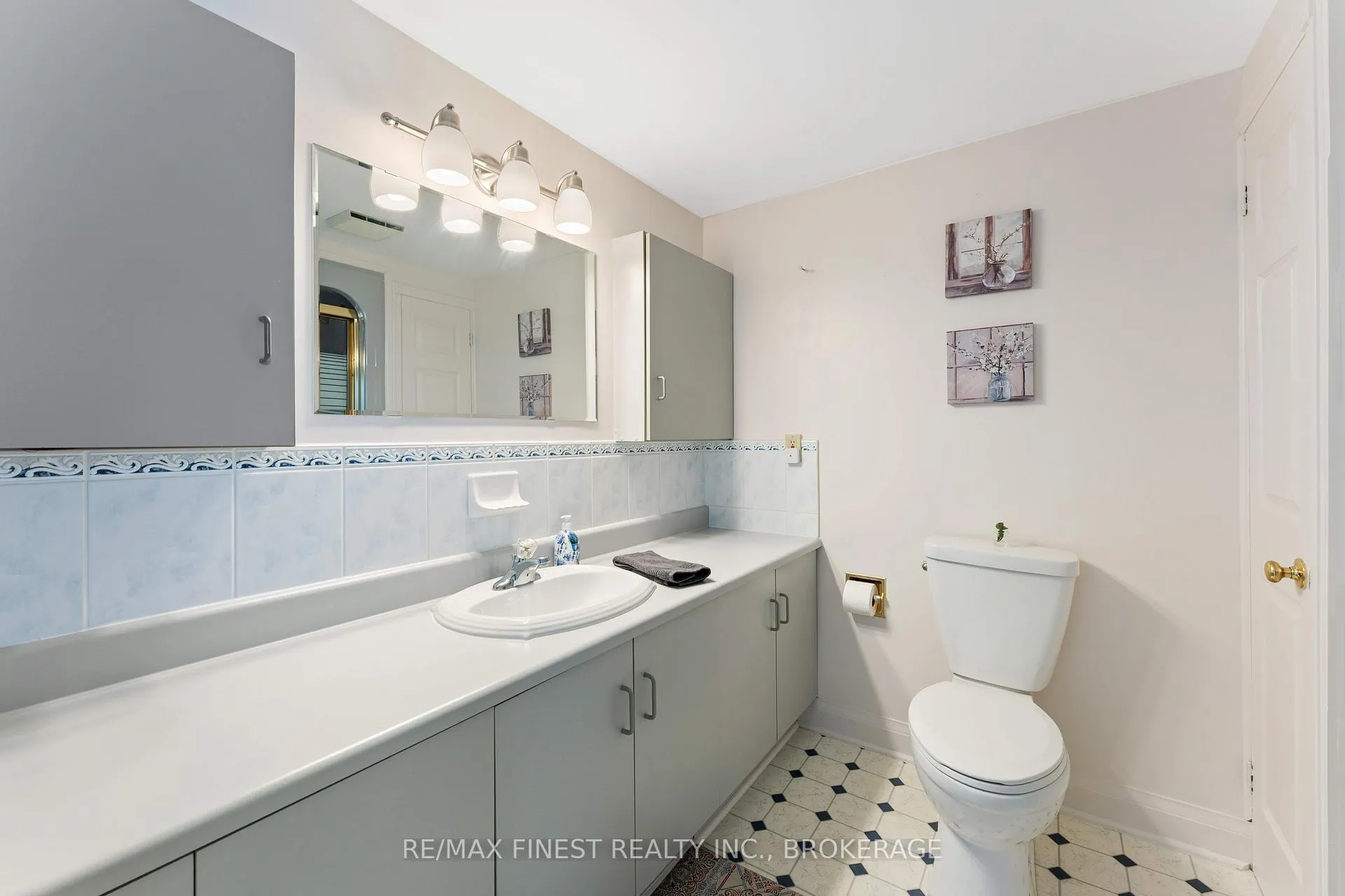 Photo 27 of 61 John Street, Quinte West, Trenton Ward — HOMEH