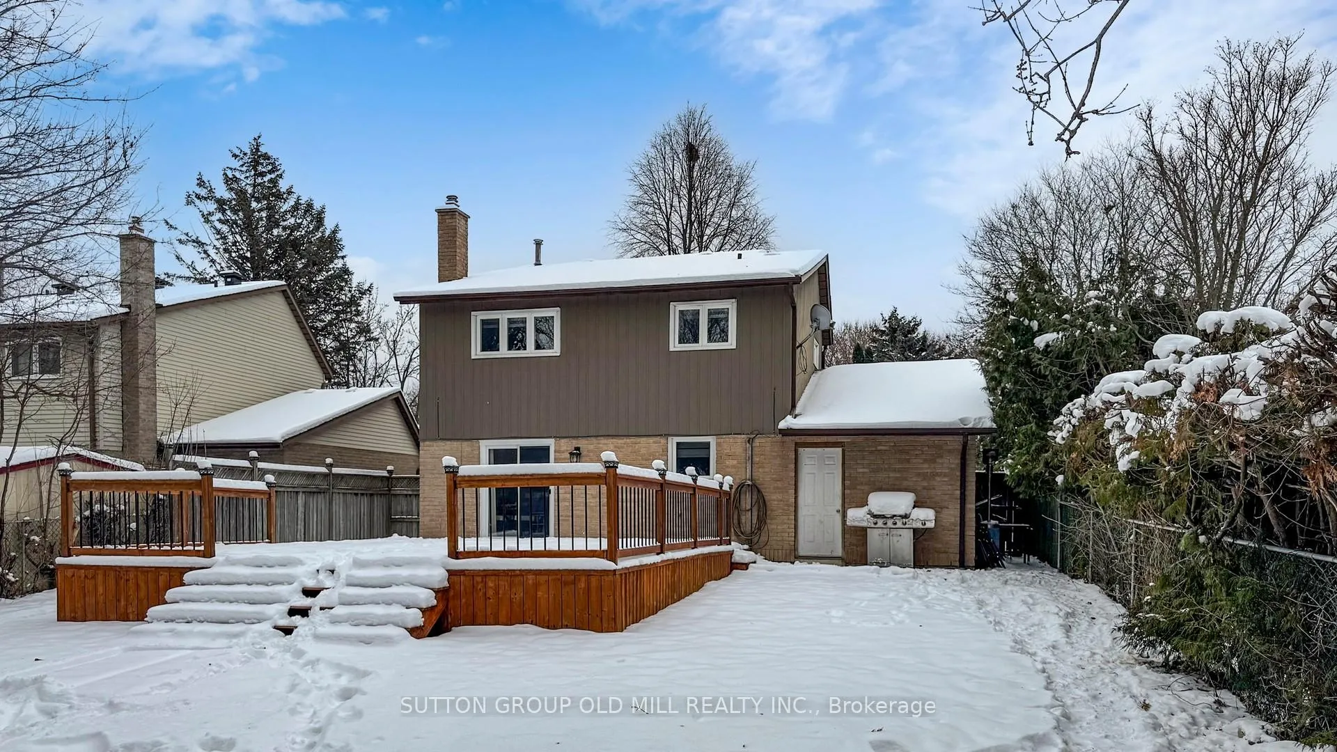 Photo 11 of 20 Springburn Crescent, Aurora, Aurora Highlands — HOMEH