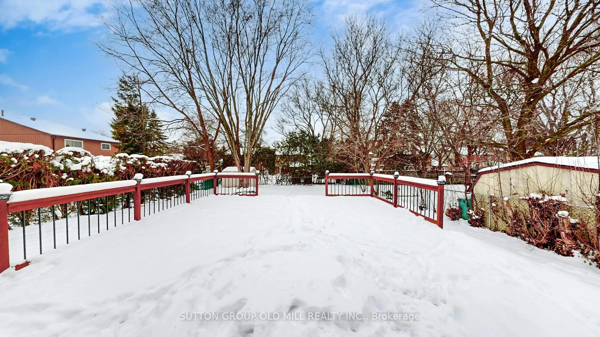 Photo 12 of 20 Springburn Crescent, Aurora, Aurora Highlands — HOMEH